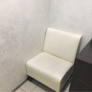 個室授乳室（右）