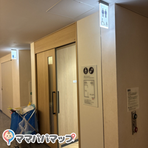 丸の内オアゾ(4F)の授乳室・おむつ替え台の写真(3枚目)