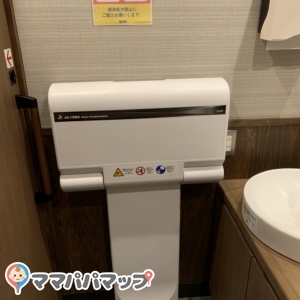 丸源ラーメン 福岡馬出店(1F)のオムツ替え台情報 画像3