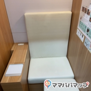 BOOKOFF SUPER BAZAAR 綱島樽町店(1F)の授乳室・オムツ替え台情報 画像4