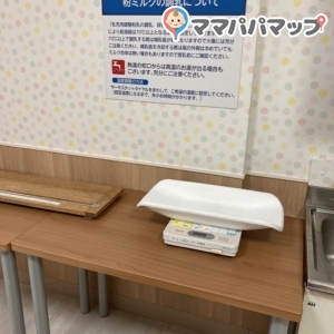 アクロスモール春日(2F)の授乳室・オムツ替え台情報 画像4