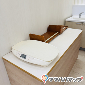 体重計と身長測定
