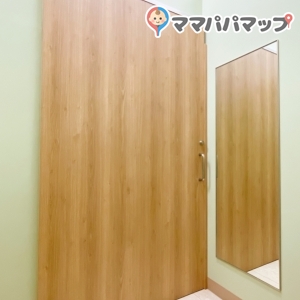 イオン四日市北店(2F)の授乳室・オムツ替え台情報 画像5