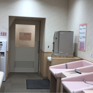 イオン 羽生店(1F)の授乳室・オムツ替え台情報 画像10