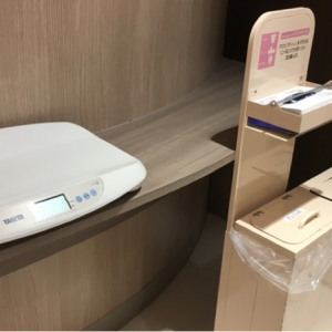 イオンモール成田(2F フードコート前)の授乳室・オムツ替え台情報 画像7