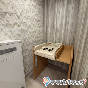 横浜ビブレ(3F)の授乳室・おむつ替え台の写真(4枚目)