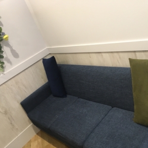 相席の授乳室内