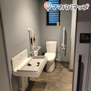 BRENZA CAFEのオムツ替え台情報 画像1