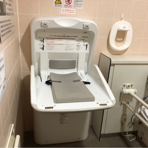 ファッションセンターしまむら久が原店(3F)の授乳室・おむつ替え台の写真(4枚目)