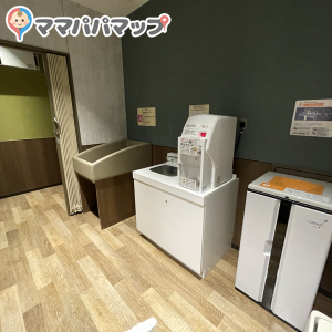 イオンモール橿原ウエストビレッジ・ちきゅうのにわ横(1F)の授乳室・おむつ替え台の写真(3枚目)