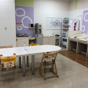 イオン札幌平岡店(2F)の授乳室・オムツ替え台情報 画像13