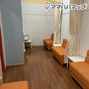 イオン秦野店(2F)の授乳室・オムツ替え台情報 画像8