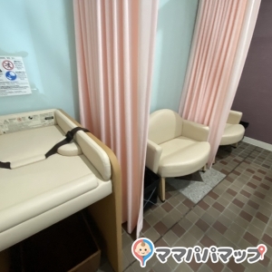 アサヒビールミュージアム吹田工場(1F)の授乳室・オムツ替え台情報 画像2