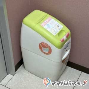 バースデイ行橋店の授乳室・オムツ替え台情報 画像1