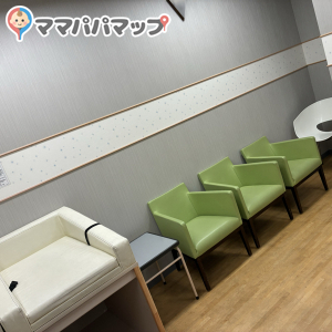 イオン明石3番街(3F赤ちゃん休憩室)の授乳室・オムツ替え台情報 画像7