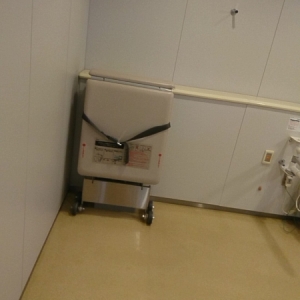 多目的トイレ内