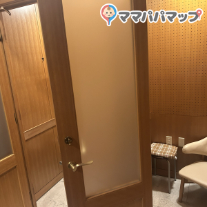 THE SAIHOKUKAN HOTEL | 犀北館 | サイホクカン(1F)の授乳室・おむつ替え台の写真(1枚目)