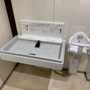 Zest Shopping Mall basement(B1)のオムツ替え台情報 画像2