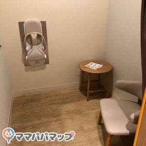 マルイ(丸井)錦糸町店(4F)の授乳室・オムツ替え台情報 画像4