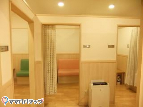 博多阪急の授乳室 オムツ替え台情報