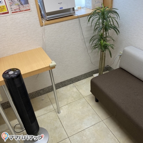 コジマ ビックカメラ 梶ヶ谷店の授乳室 オムツ替え台情報