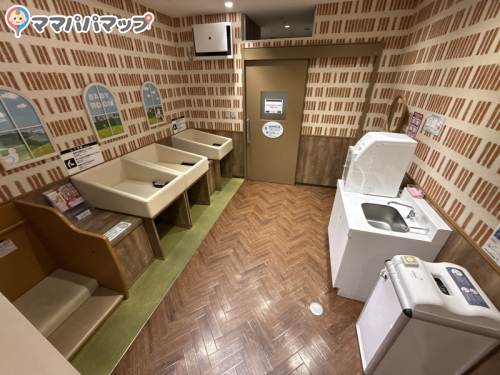 イオンモール神戸南の授乳室・オムツ替え台情報